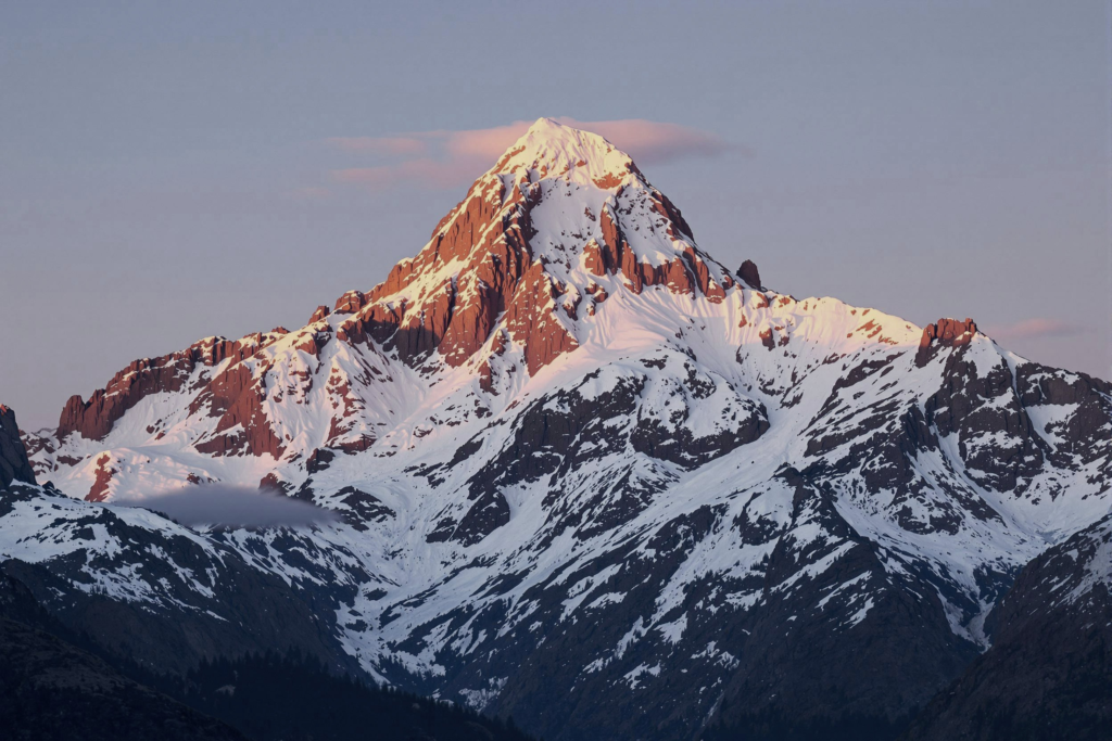 41 summits summit outfitting concept image